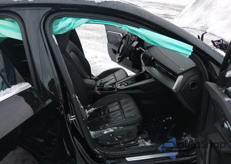 2022 Audi A3 Premium 40 Tfsi Front-Wheel Drive S Tronic z USA, uszkodzony, nr VIN WAUAUDGY9NA078626